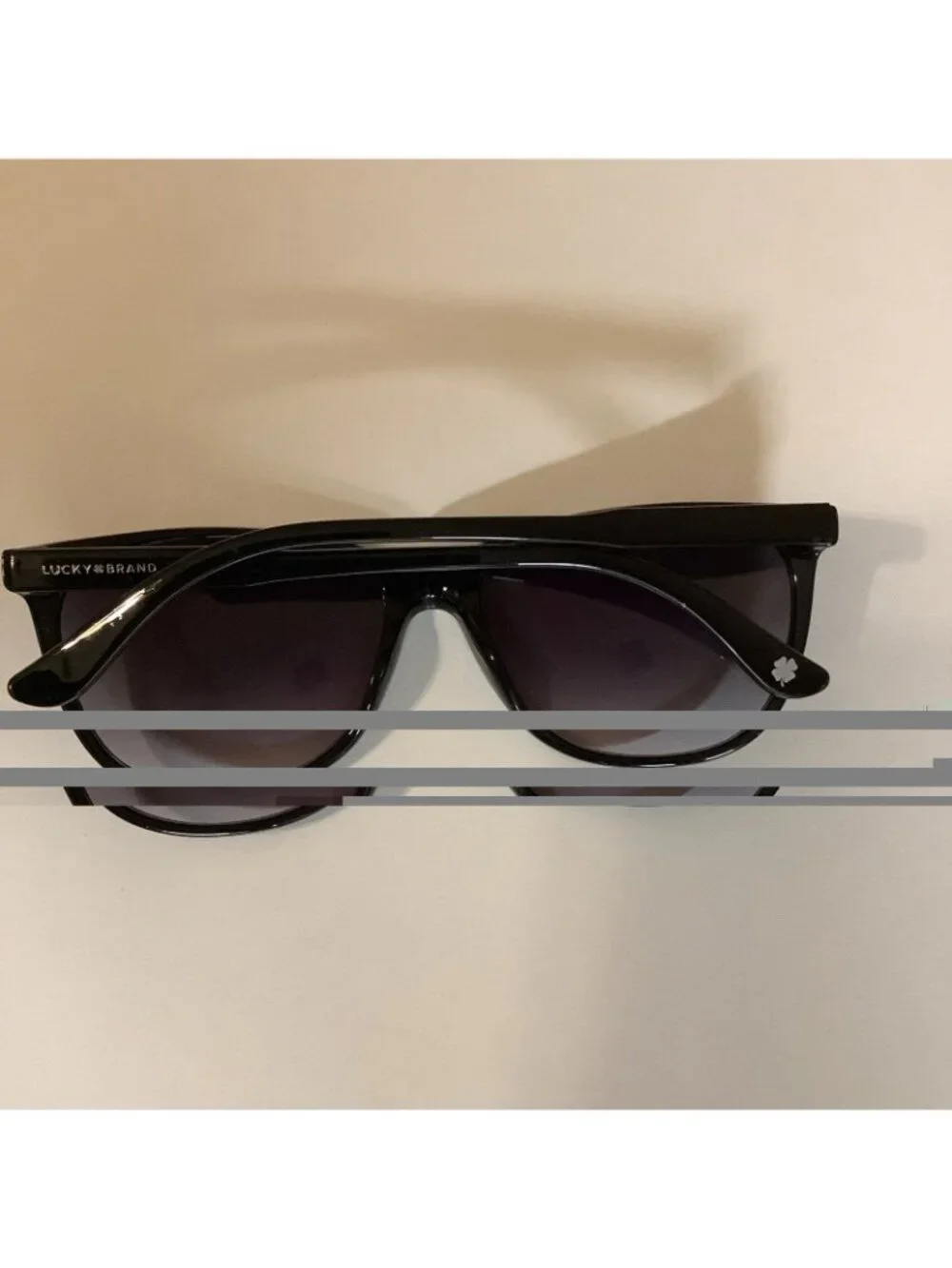 Lucky Brand Los Feliz Black Sunglasses Gradient Smoke Lens 58-16-140 Cat 3, Used